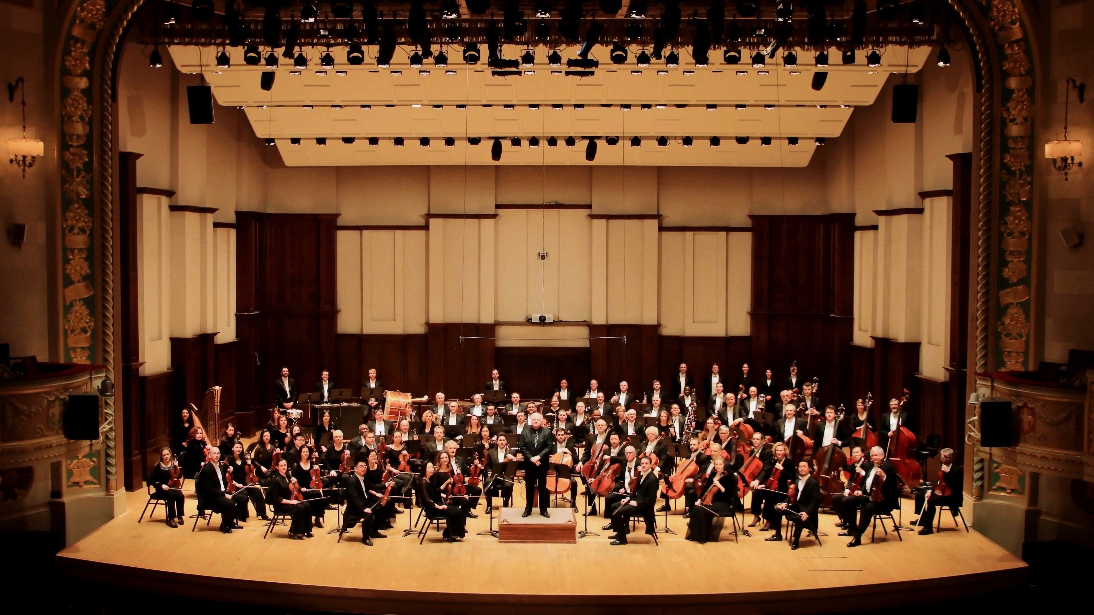 The Detroit Symphony Orchestra onstage.