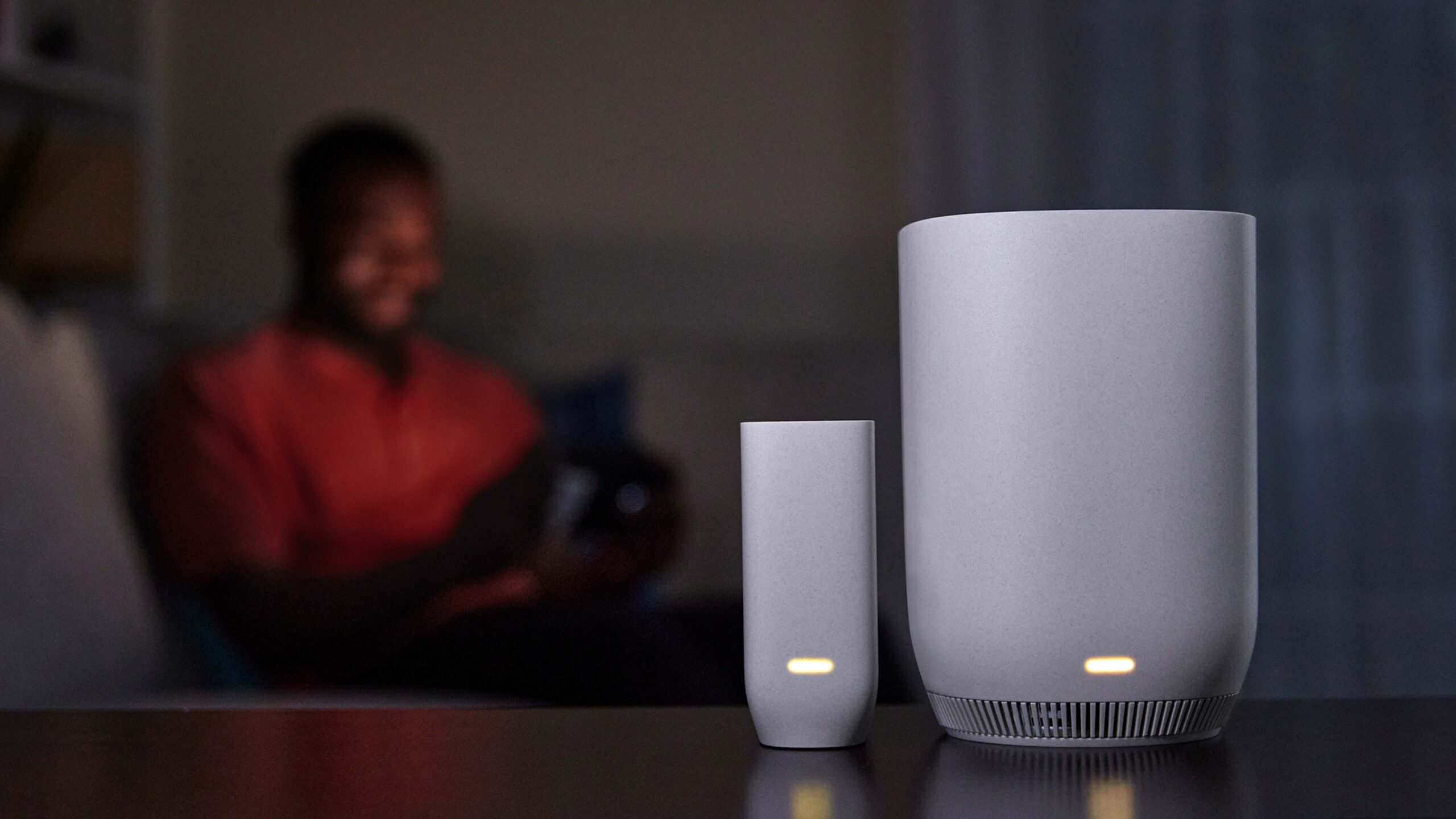 Customer with connectivity during a storm with Storm-Ready WiFi.