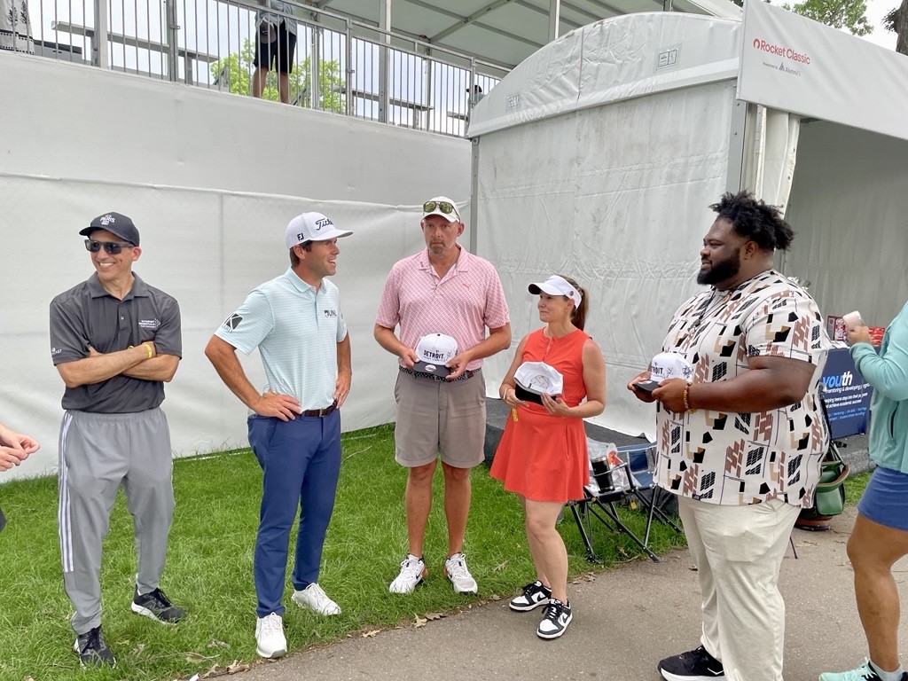 Comcast and non-profit partners with American professional golfer Ben Martin.
